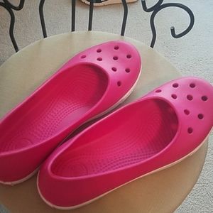 Crocs Fushia Slip-ons